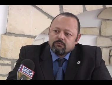 Σύζυγος Α. Σώρρα: Εμφανίστηκε και εξαγόρασε τις ποινές της!